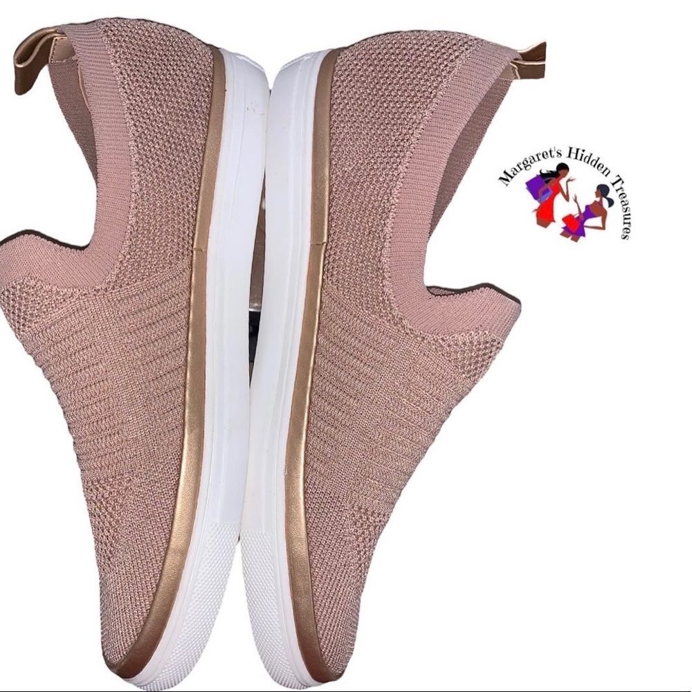 Ladies Slip-On Shoes - Picture 2 of 4